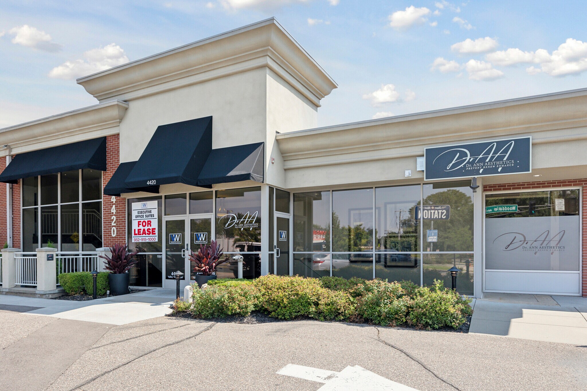 4420 Valley View Rd, Edina, MN for lease Building Photo- Image 1 of 34