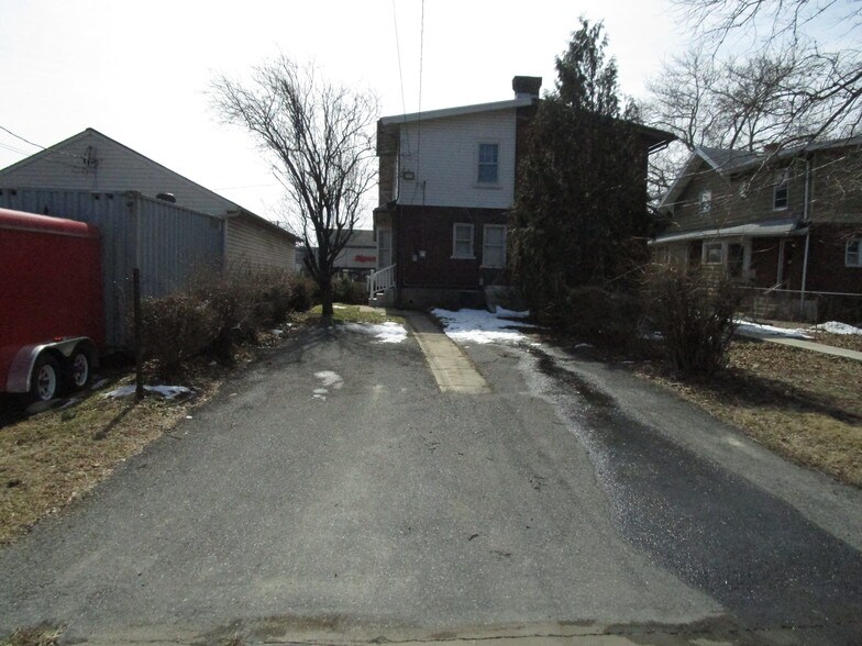 2025 Union Blvd, Allentown, PA 18109