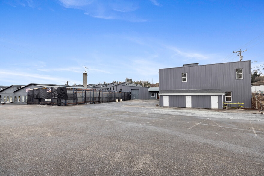 1517 S Tacoma Way, Tacoma, WA for lease - Building Photo - Image 3 of 9