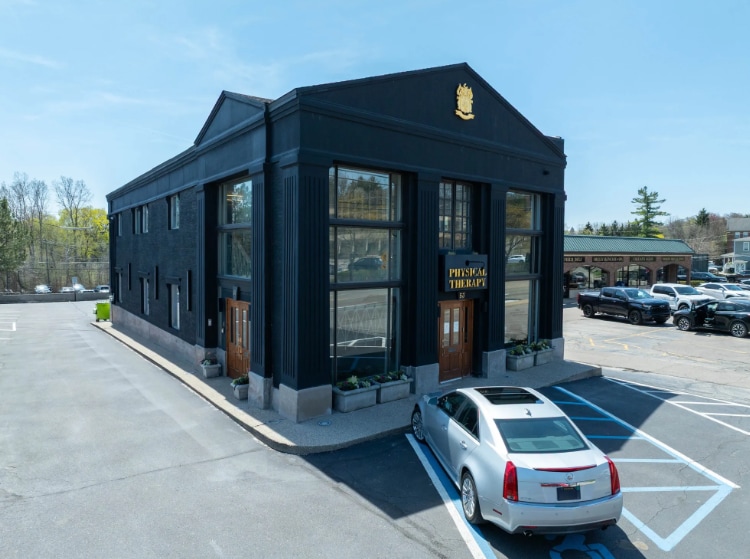 51-53 W Long Lake Rd, Bloomfield Hills, MI for sale - Primary Photo - Image 1 of 11