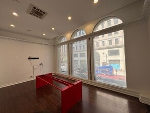 433 Fifth Ave, New York, NY for lease Interior Photo- Image 2 of 15