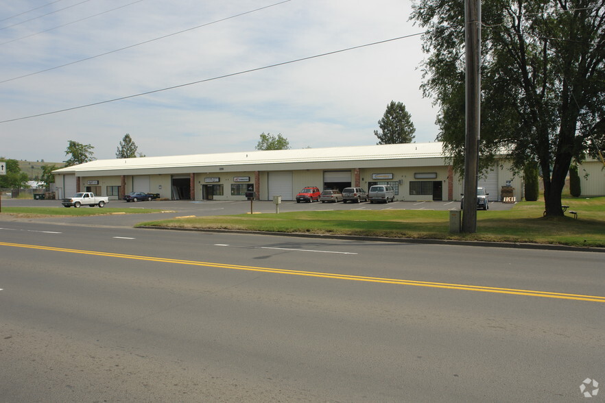 7826 N Market St, Spokane, WA for lease - Building Photo - Image 3 of 17