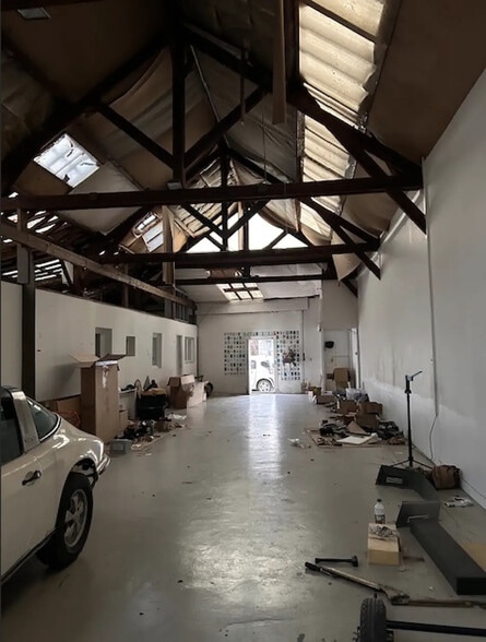 Flex in Saint-Maur-des-Fossés for sale - Building Photo - Image 1 of 2