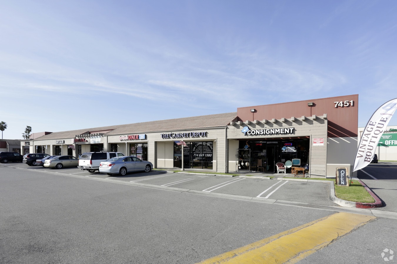 7451 Warner Ave, Huntington Beach, CA 92647