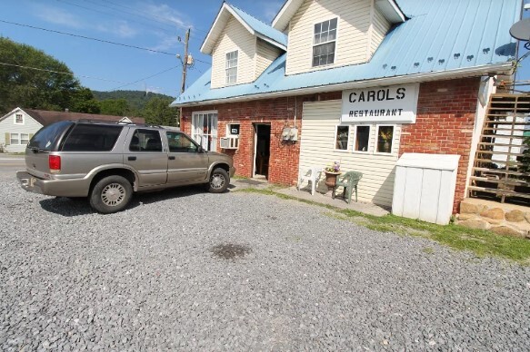 32 Main St, Meadow Bridge, WV for sale - Primary Photo - Image 1 of 1