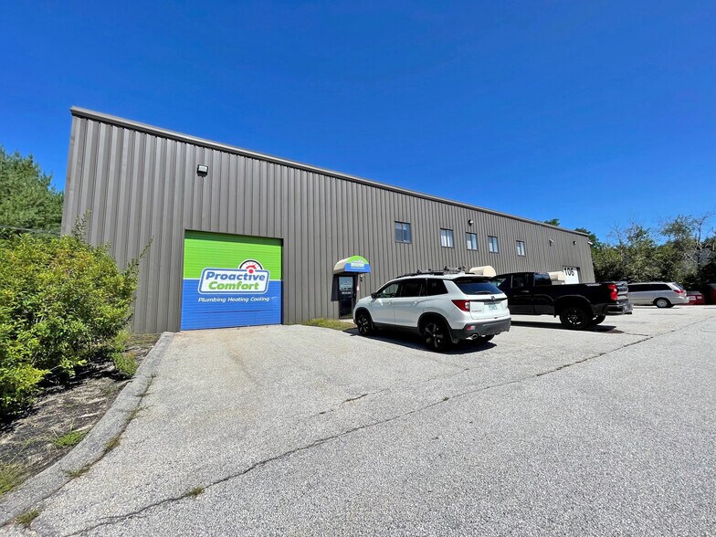 7 Eastpoint Dr, Hooksett, NH 03106