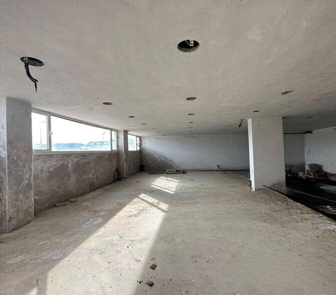 Retail in Foz for sale - Building Photo - Image 3 of 13