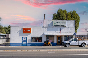 108 N Chester Ave, Bakersfield CA - Convenience Store