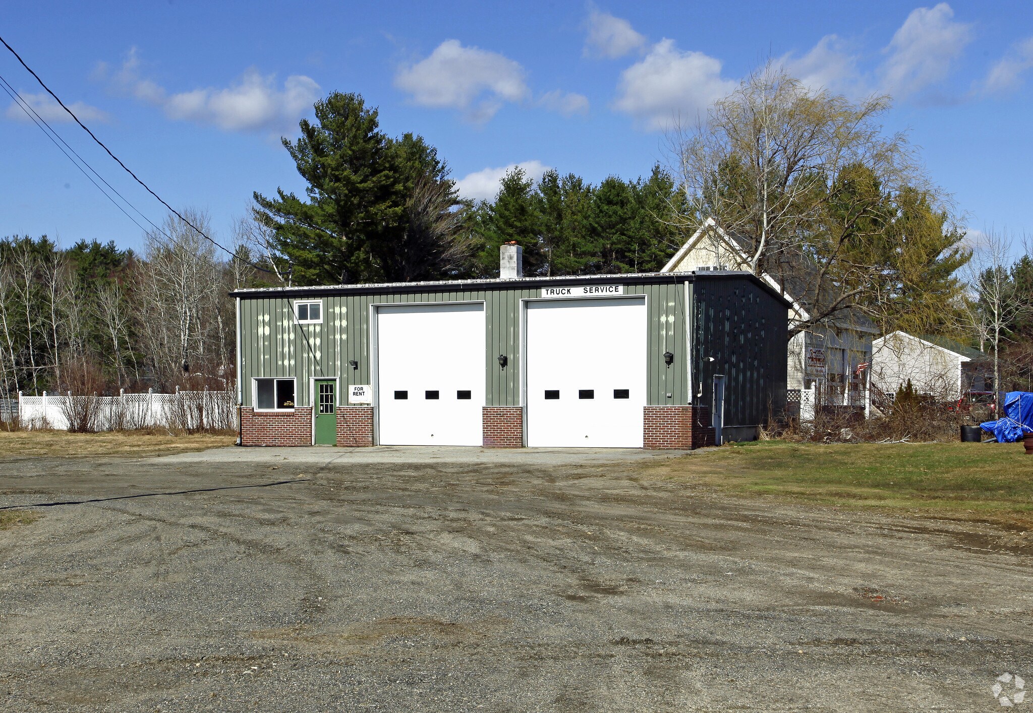 1296 Sabattus Rd, Lewiston, ME for sale Primary Photo- Image 1 of 1