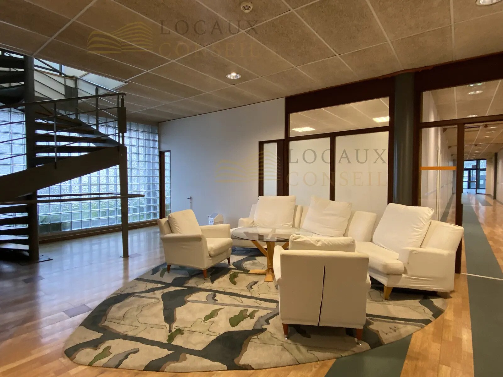 Office in Bezons for lease Building Photo- Image 1 of 7