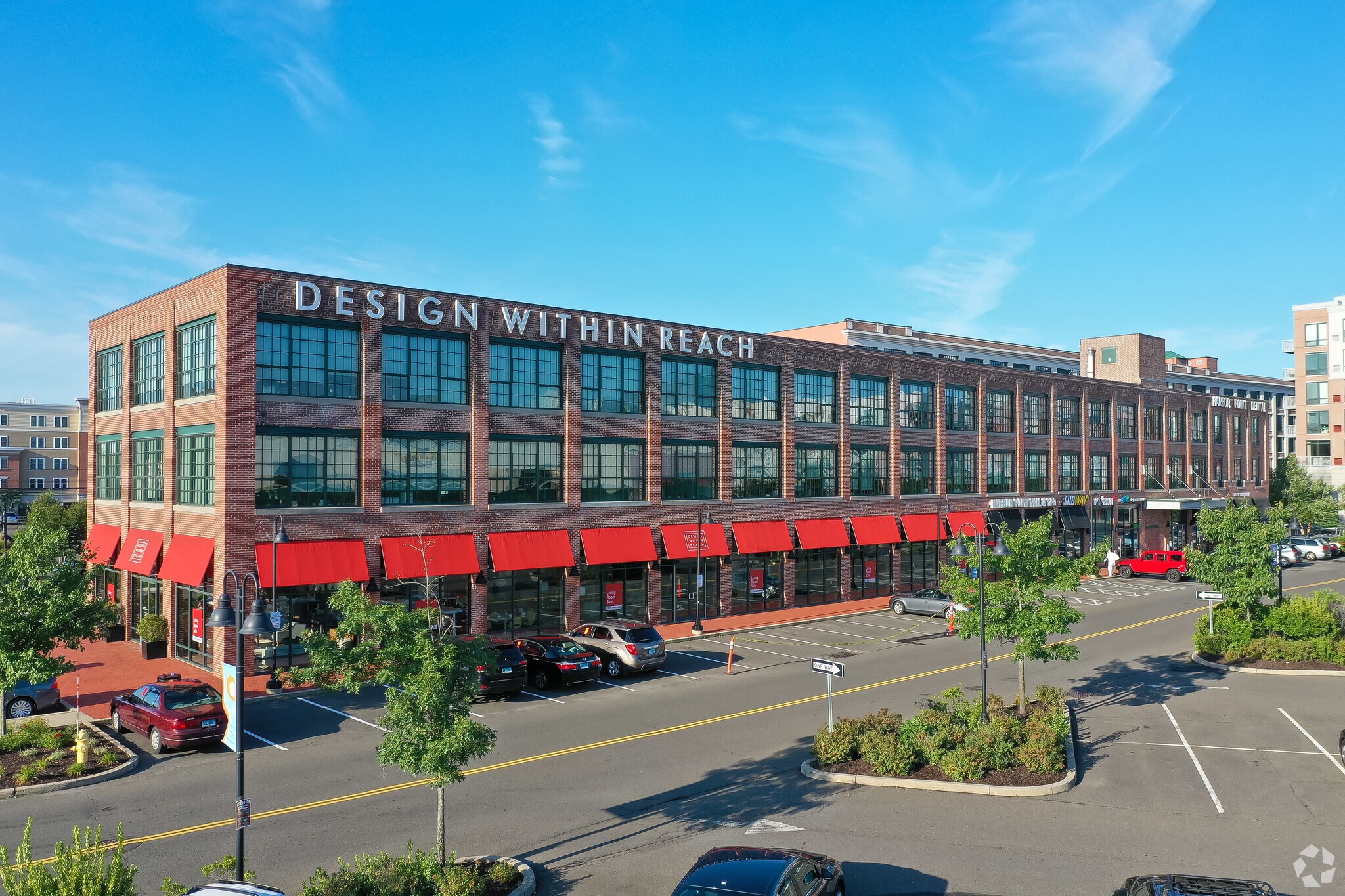 711 Canal St, Stamford, CT 06902 Retail for Lease