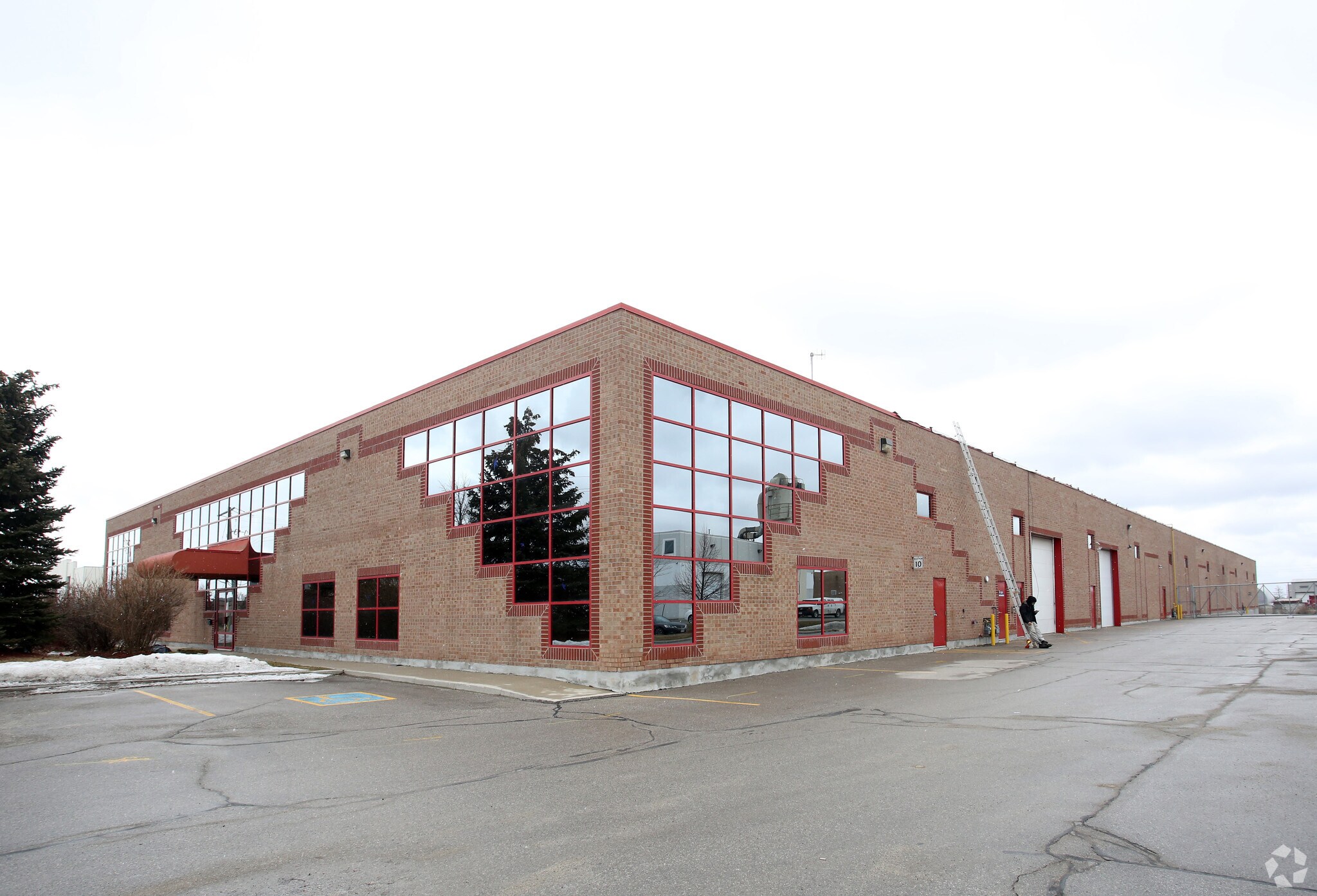 34 Nixon Rd, Caledon, ON for sale Primary Photo- Image 1 of 1