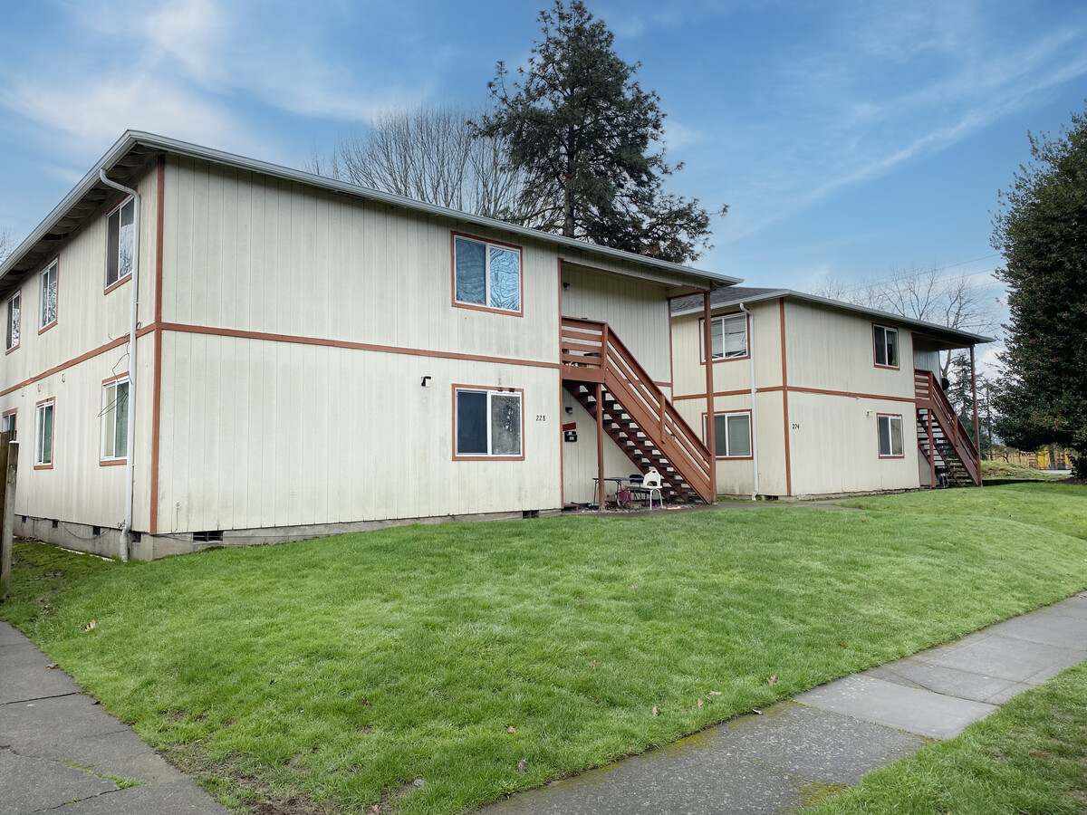 224-228 25th Ave, Longview, WA 98632 | LoopNet