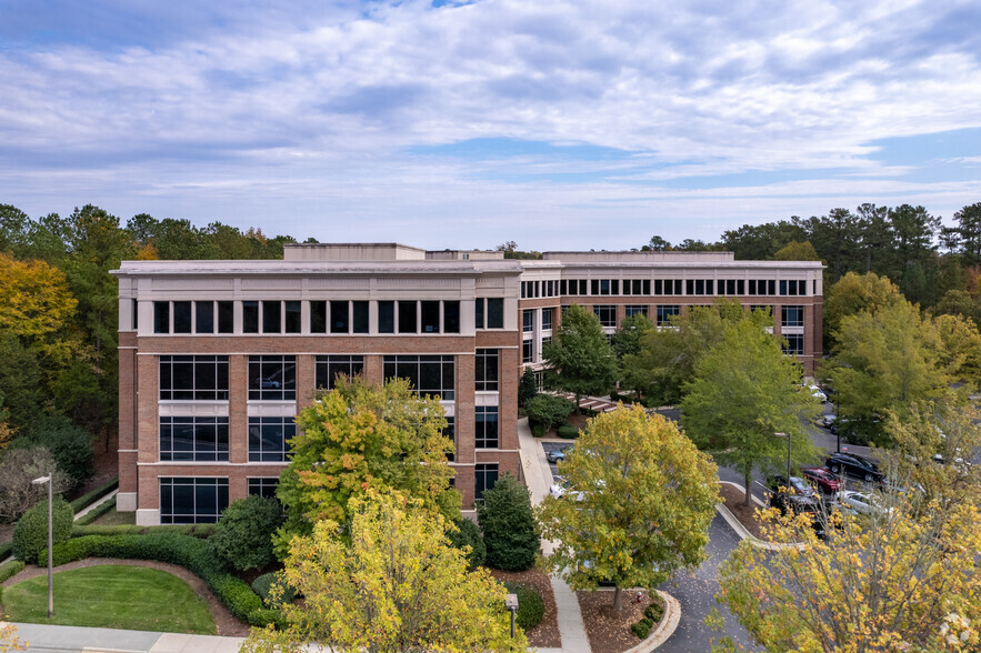 1414 Raleigh Rd, Chapel Hill, NC for lease - Building Photo - Image 2 of 10