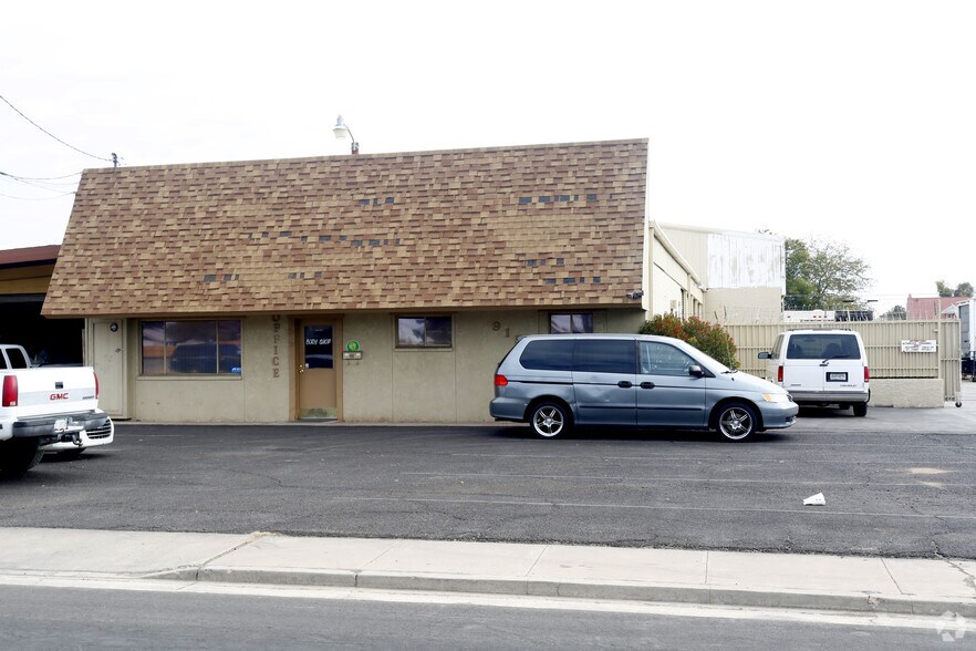 915 S Center St, Mesa, AZ for sale - Building Photo - Image 1 of 4