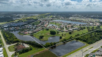 Seminole Lakes Country Club - Pub