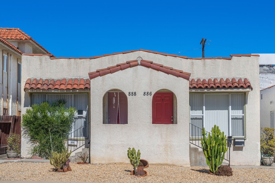 884 W 11th St, San Pedro, CA for sale - Building Photo - Image 3 of 16