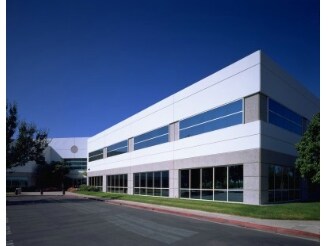 1901 Solar Dr, Oxnard, CA for lease - Building Photo - Image 2 of 2