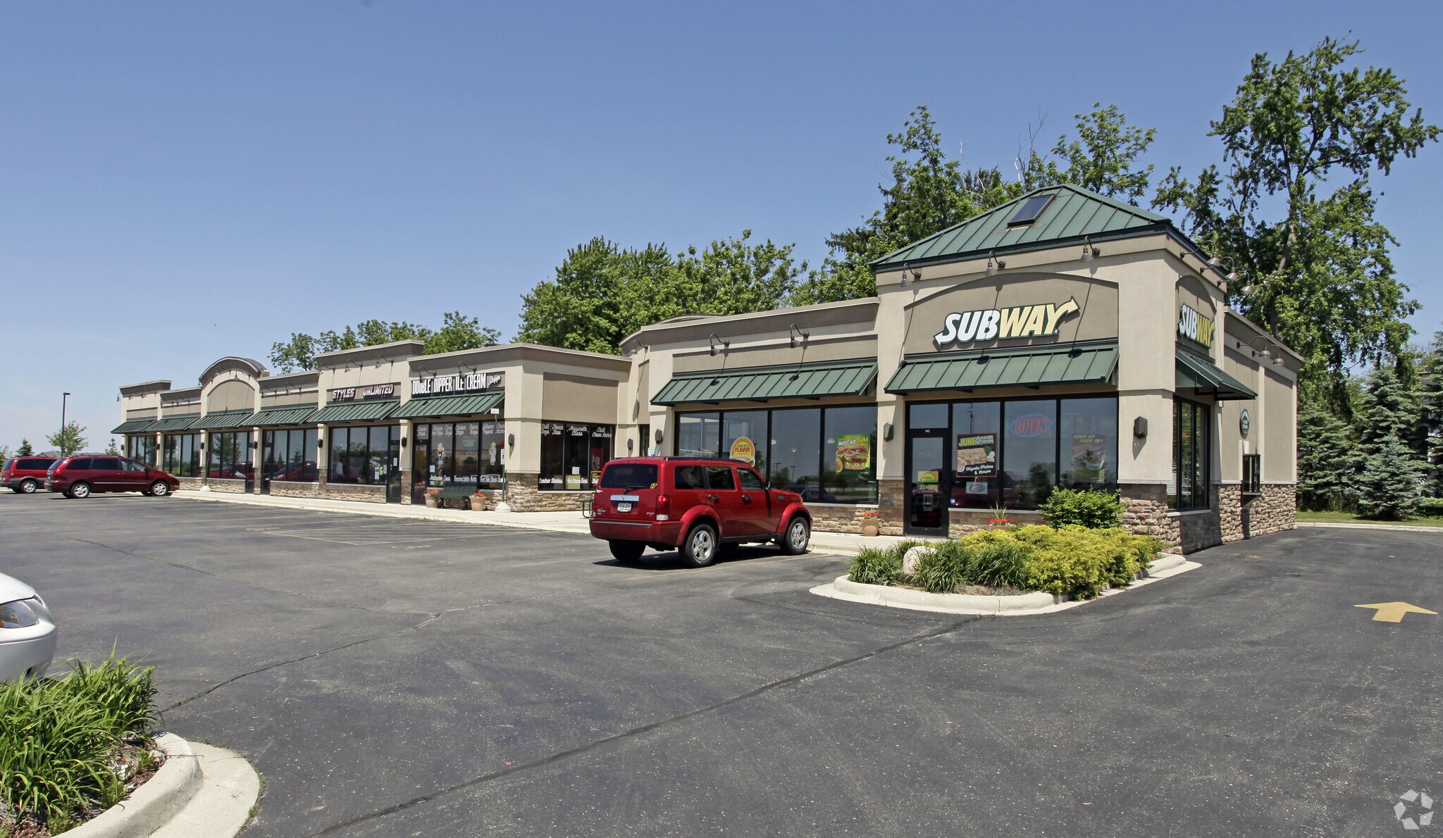 114 Fairview St, Walworth, WI for sale Primary Photo- Image 1 of 1