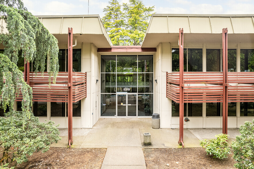 5319 SW Westgate Dr, Portland, OR for lease - Building Photo - Image 3 of 5