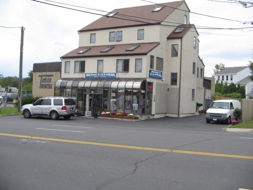 558 Connecticut Ave, Norwalk, CT for sale - Building Photo - Image 3 of 8