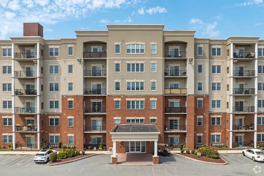 419 W 9th St, New Castle, DE for sale - Building Photo - Image 2 of 5