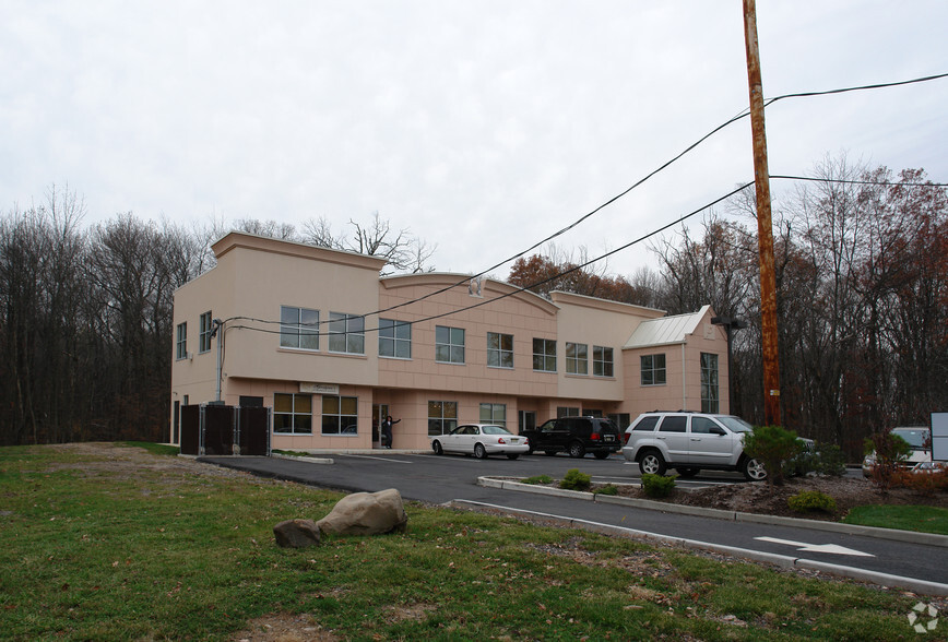 85 Eagle Rock Ave, East Hanover, NJ for lease - Building Photo - Image 2 of 3