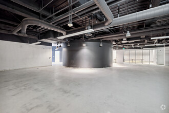 1000 Van Ness Ave, San Francisco, CA for lease Interior Photo- Image 2 of 5