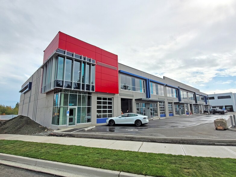 17280 Heather Dr, Surrey, BC for lease - Building Photo - Image 1 of 2