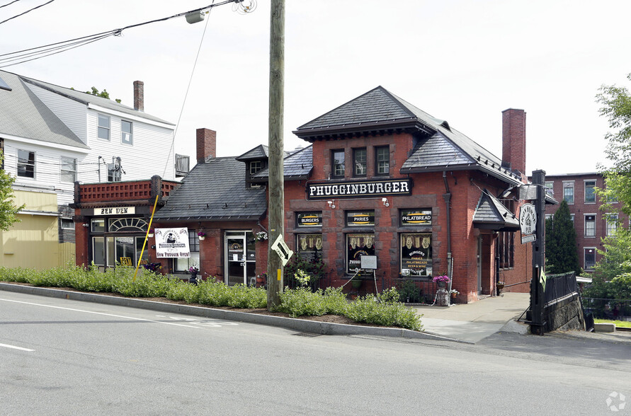 2-6 Main St, Somersworth, NH for sale - Primary Photo - Image 1 of 1