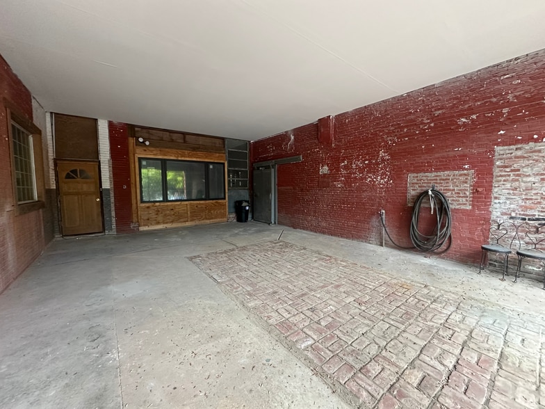 850 Railroad Ave, Opelika, AL for lease - Interior Photo - Image 2 of 3