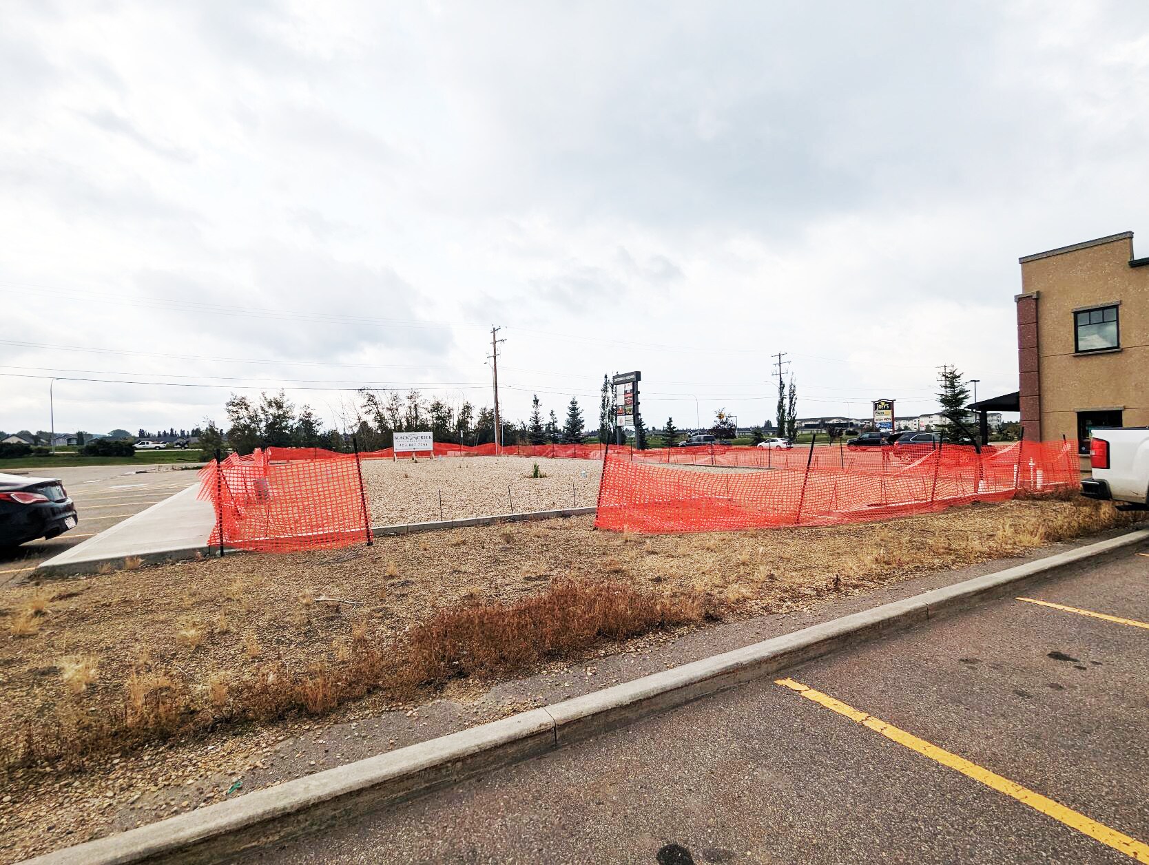 29 Beju Industrial Dr, Sylvan Lake, AB for lease Building Photo- Image 1 of 3