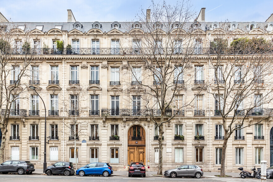 Multifamily in Paris for sale - Primary Photo - Image 1 of 3
