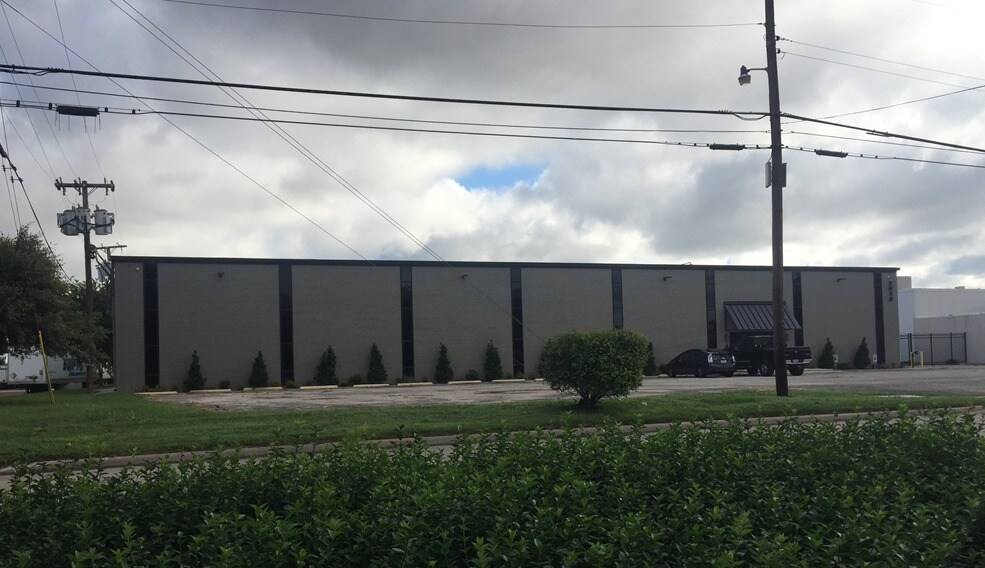 2019 Valley View Ln, Farmers Branch, TX for sale Building Photo- Image 1 of 1