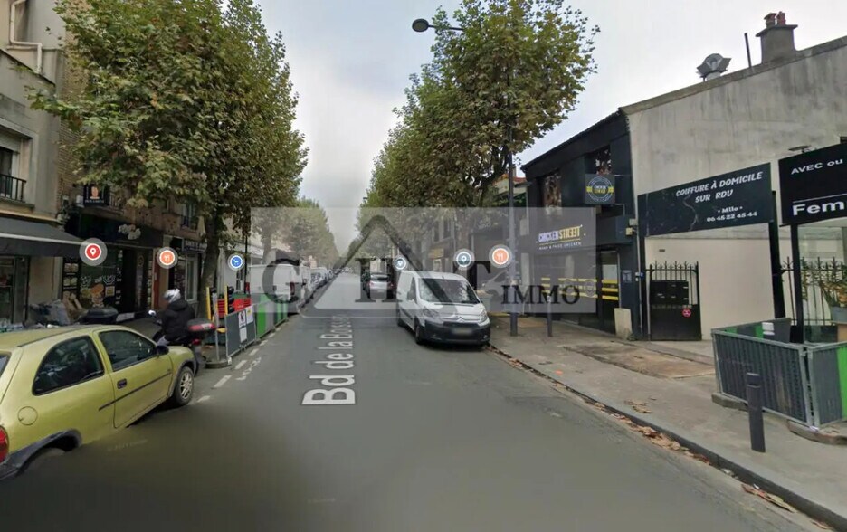 Retail in Montreuil for sale - Building Photo - Image 1 of 2