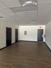 6934-6958 Jewella Ave, Shreveport, LA for lease Building Photo- Image 1 of 5