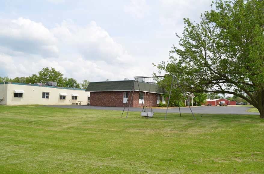 300 Church St, Zeigler, IL 62999