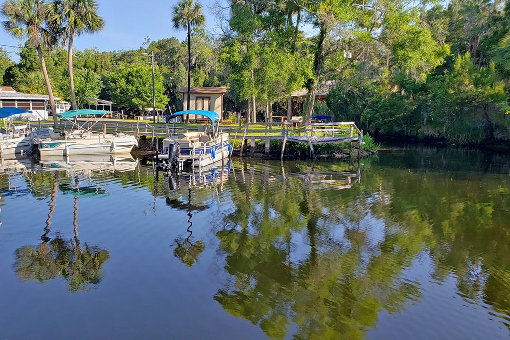 10175 W Fishbowl Dr, Homosassa, FL 34448 Manatee Campground Marina