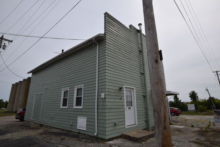 604 E Main St, Saint Paris, OH for lease - Building Photo - Image 2 of 15