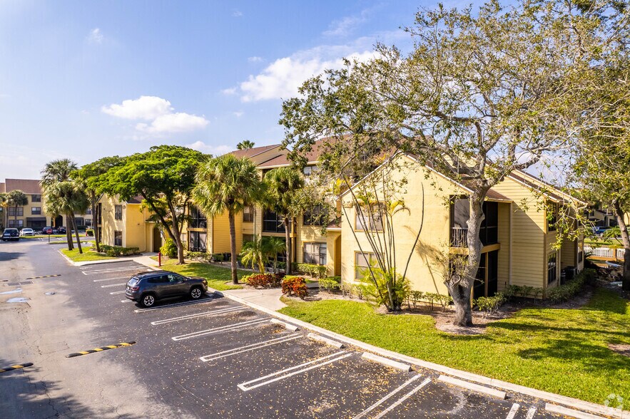 2309 N Congress Ave, Boynton Beach, FL for sale - Primary Photo - Image 1 of 1