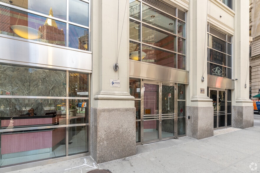 16 Madison Square W, New York, NY for lease - Building Photo - Image 3 of 5