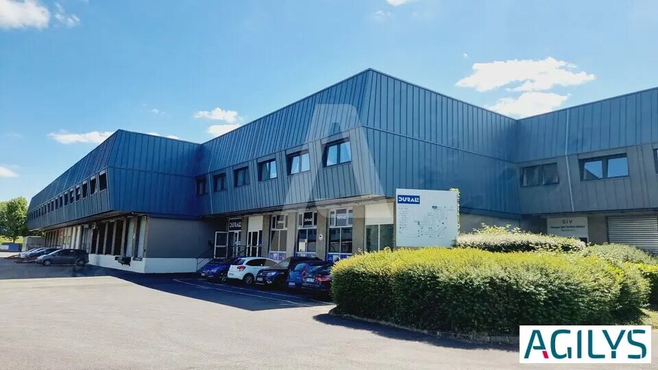 Industrial in Courtaboeuf for lease Building Photo- Image 1 of 10