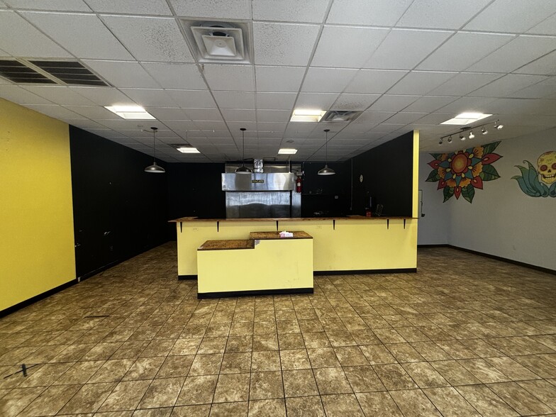 3249 Union St, North Chili, NY for lease - Building Photo - Image 2 of 3