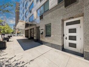 20-28 E 68th St, New York, NY for lease Building Photo- Image 1 of 7