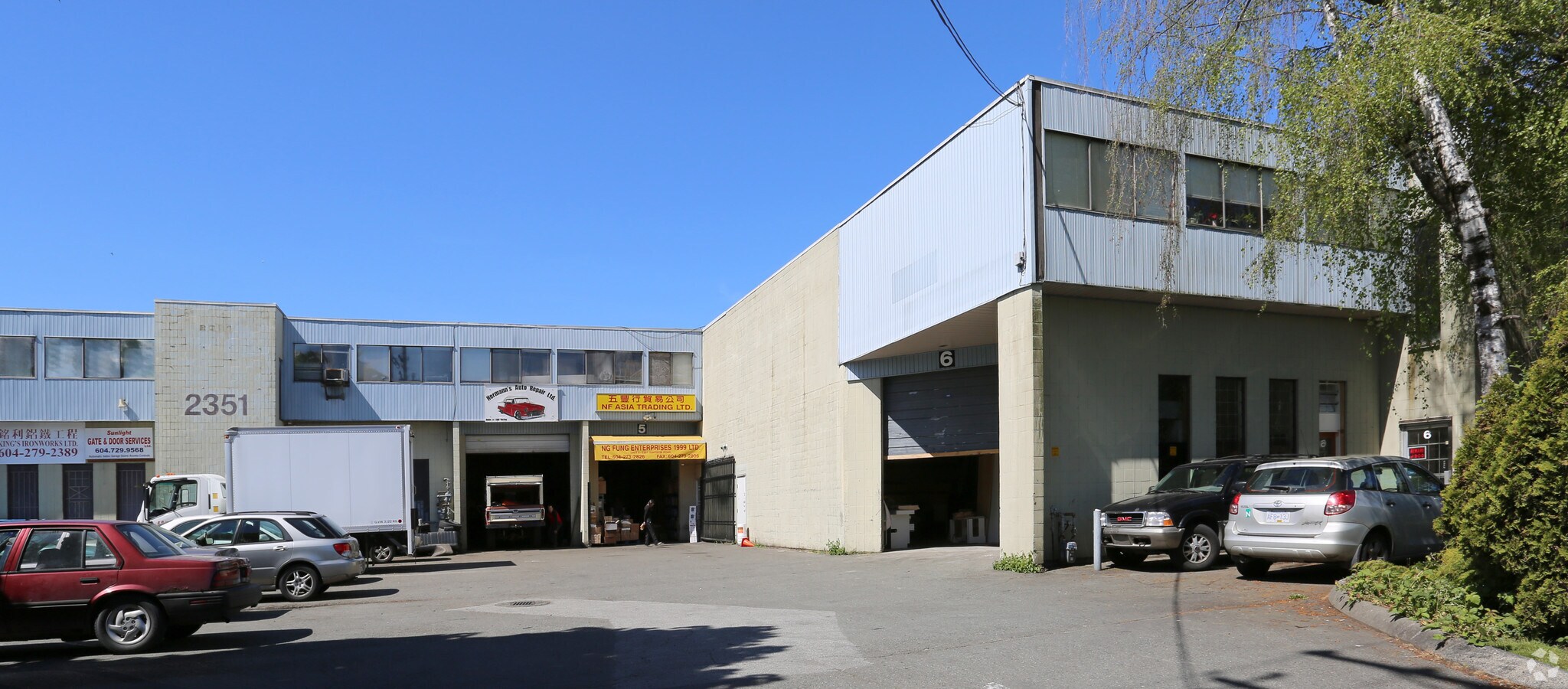 2351 Simpson Rd, Richmond, BC for sale Primary Photo- Image 1 of 1