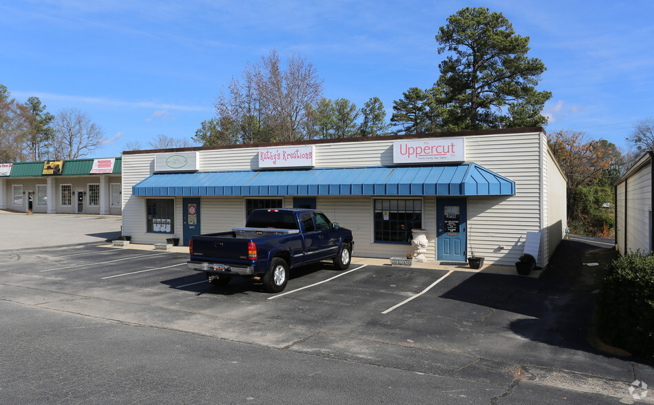 7512 Woodrow St, Irmo, SC for lease - Building Photo - Image 3 of 4