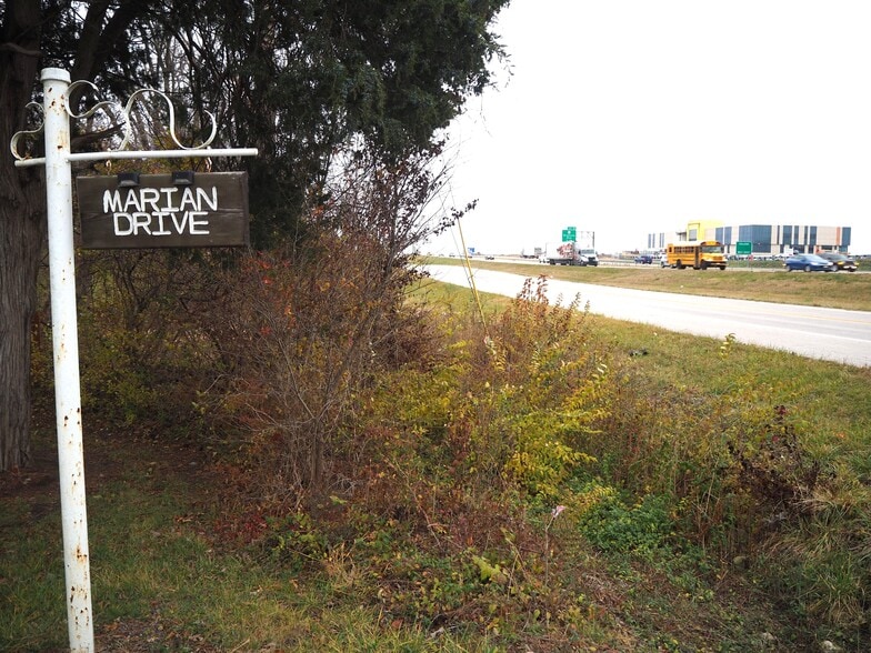 4 Marian Dr, O'Fallon, MO for sale - Building Photo - Image 2 of 18