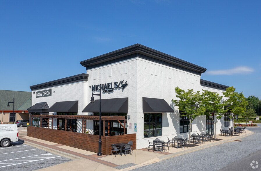 720 Concourse Cir, Middle River, MD for sale - Primary Photo - Image 1 of 1