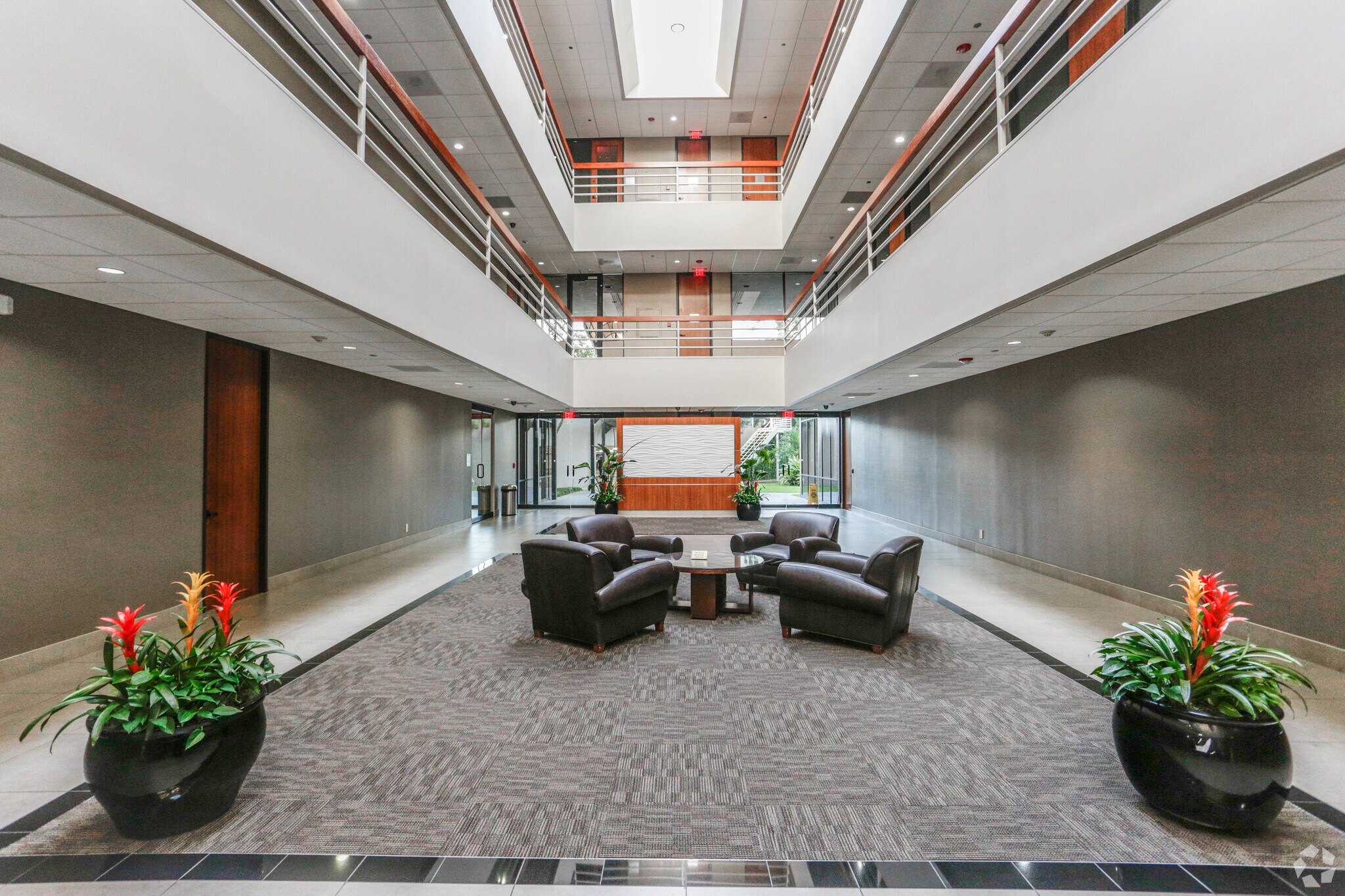 2500 Fondren Rd, Houston, TX for lease Building Photo- Image 1 of 23