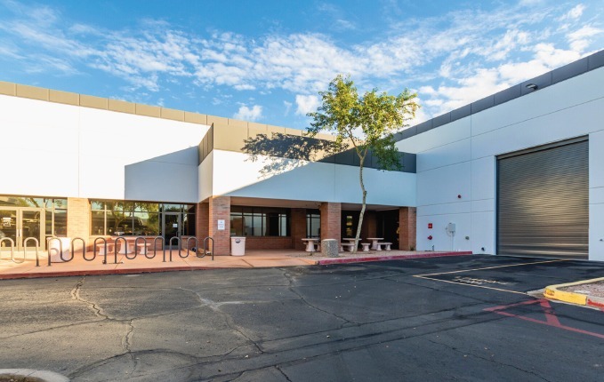 8140 S Hardy Dr, Tempe, AZ for lease - Building Photo - Image 3 of 9